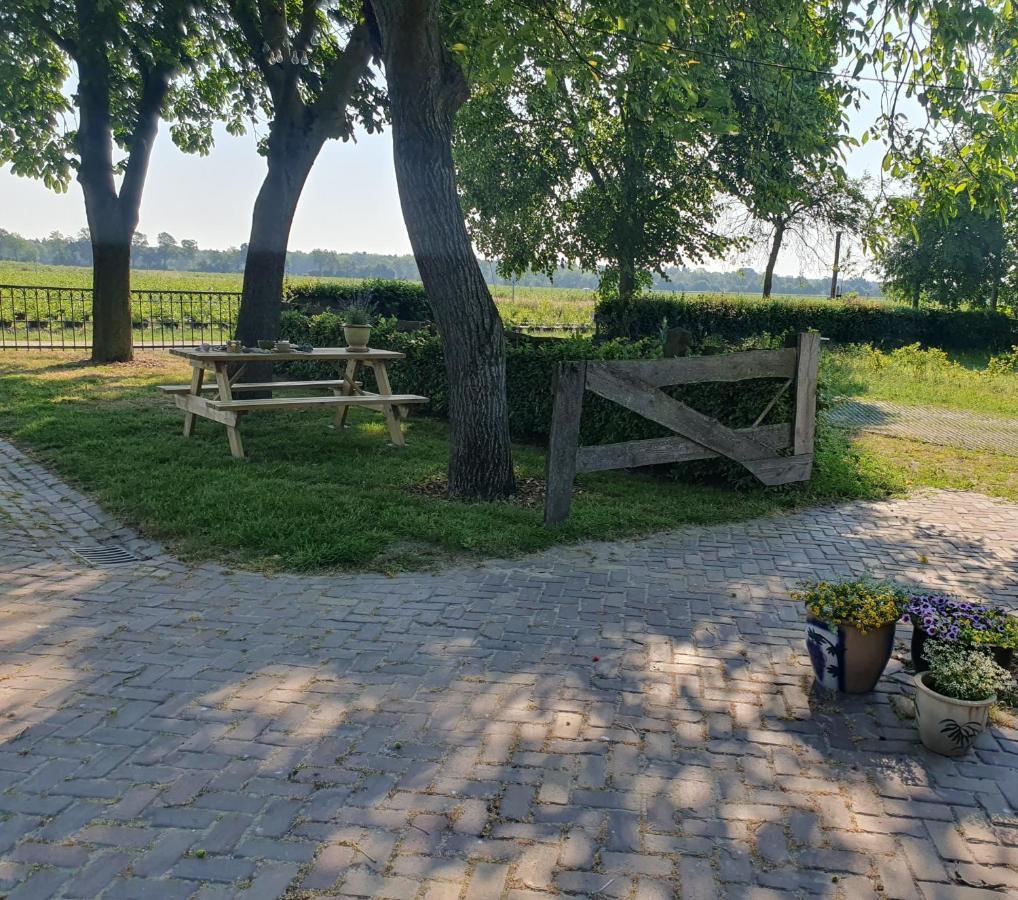 B&B De Nieuwenhof 'De Voorkamer' Melderslo Luaran gambar